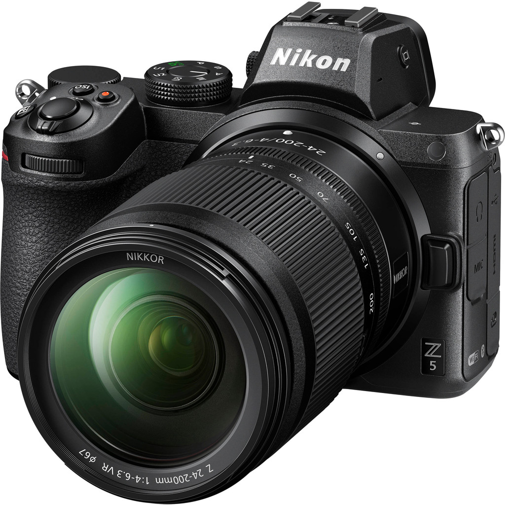 Nikon Z5 + Nikkor Z 24-200mm f/4-6.3 VR bestellen